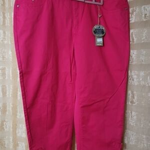 New Organic Pink capri's cotton